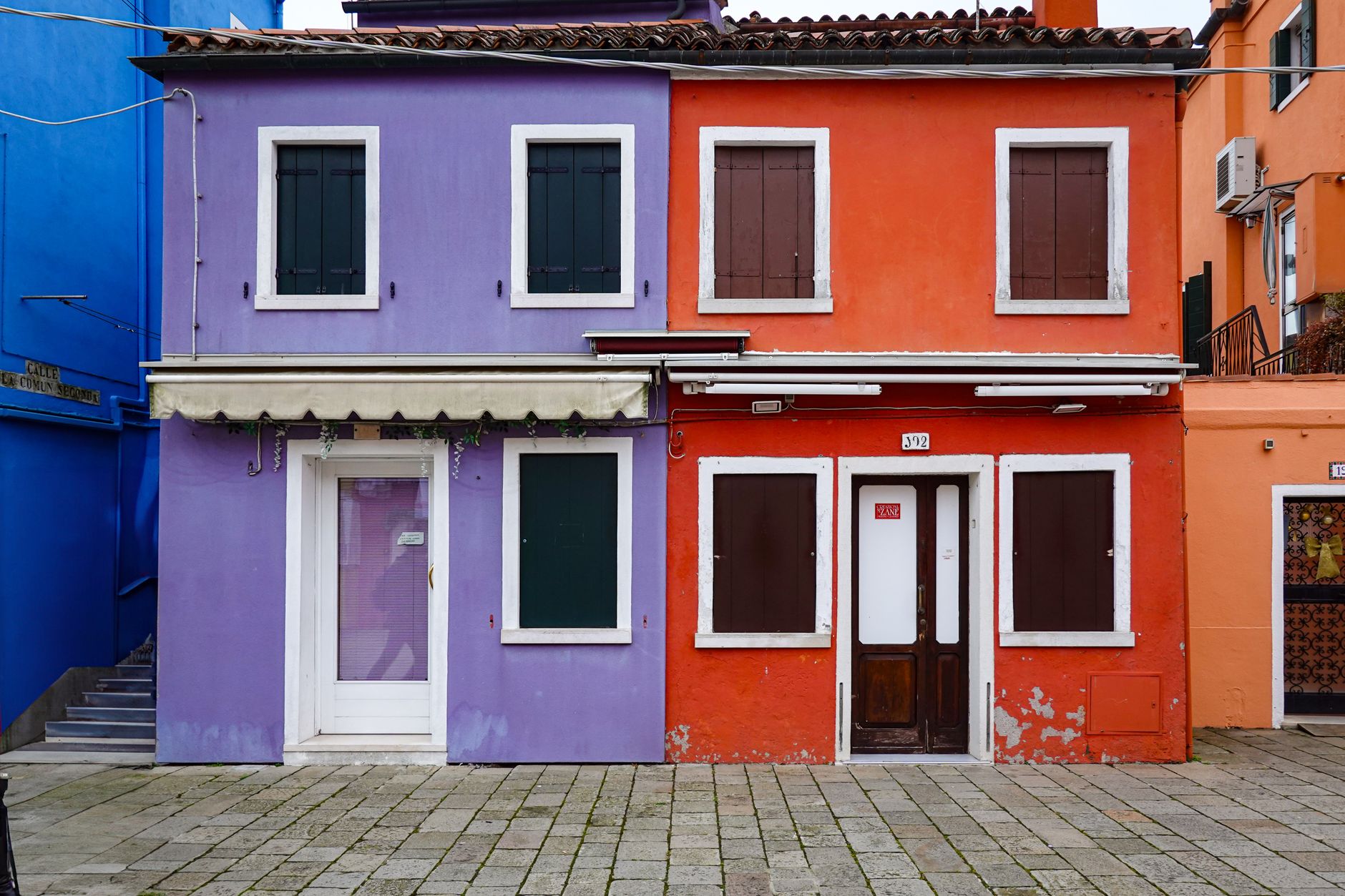 How to Choose House Paint Colours That Reflect Your Personality